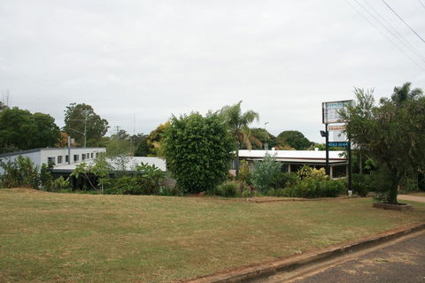 Yarraman Gardens Motel Queensland - Accommodation Nelson Bay 1