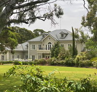 Yatahlia Manor Luxury Homestay - Accommodation Nelson Bay