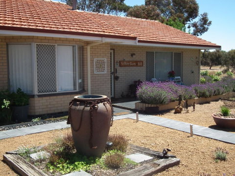 Yellow Gum Bed And Breakfast - Accommodation Nelson Bay 0