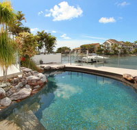 Yulunga 20 - 4 BDRM Canal Home with Pool - Accommodation Nelson Bay