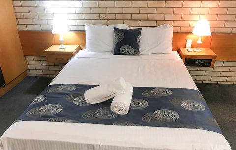 ZED MOTELS Tropical Gateway - Accommodation Nelson Bay 2