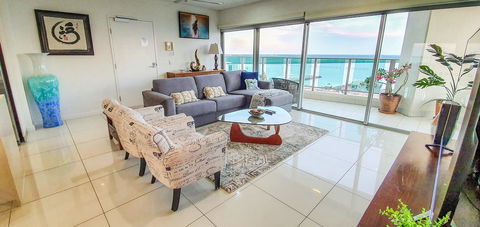 ZEN BY THE WATER - Darwin Premier Retreat - Accommodation Nelson Bay 0