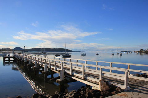 Zorba Waterfront Motel - Accommodation Nelson Bay 1