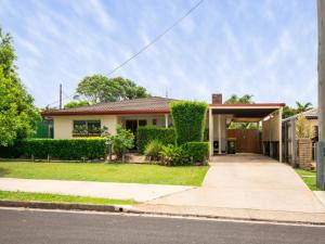 Croydon Ave 50 - Currimundi - Accommodation Nelson Bay 3
