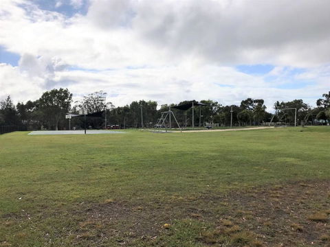 Croydon Ave 50 - Currimundi - Accommodation Nelson Bay 0