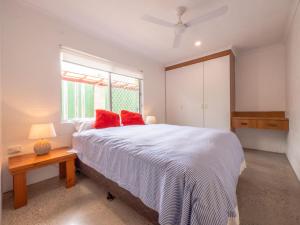 Croydon Ave 50 - Currimundi - Accommodation Nelson Bay 6