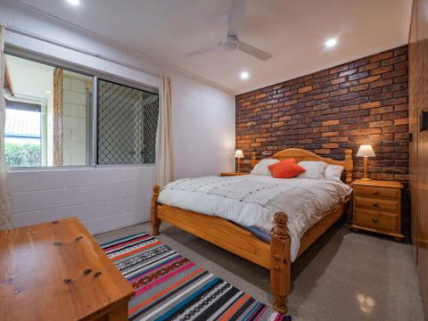 Croydon Ave 50 - Currimundi - Accommodation Nelson Bay 2