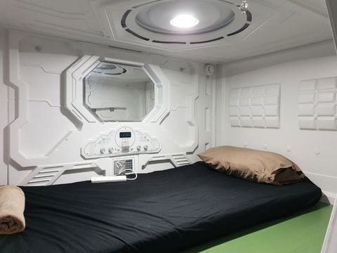 Abbotsford Private Rooms & Pods - 15 Charles Homestay - Accommodation Nelson Bay 1