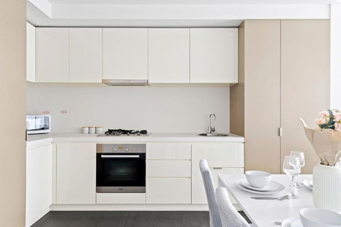 A 2BR Apt Near Melbourne Central Amazing Views - Accommodation Nelson Bay 2