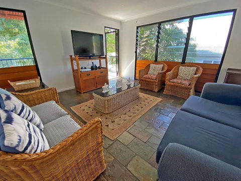 A BEACH AFFAIR - Accommodation Nelson Bay 1