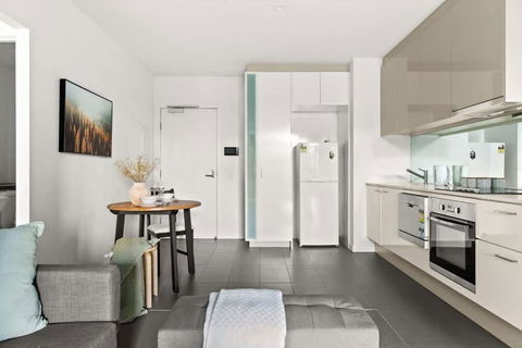 A Central Apt Right Next To Southern Cross - Accommodation Nelson Bay 3
