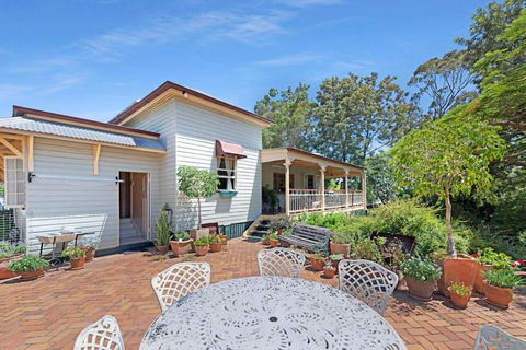 A Charming Queenslander - Accommodation Nelson Bay 2