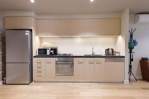 A Flagstaff Gardens Favourite - Accommodation Nelson Bay 3