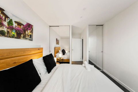 A Lux 2BR Apt With Panoramic Views, FREE Parking - Accommodation Nelson Bay 1