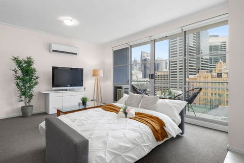 A Modern Apt City Views Next To Darling Harbour - Accommodation Nelson Bay 1