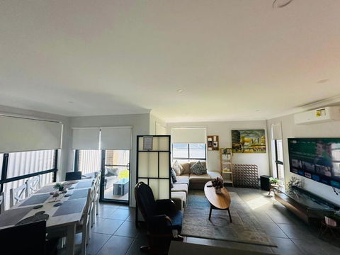 A Private Ensuite With AC And TV - Accommodation Nelson Bay 0
