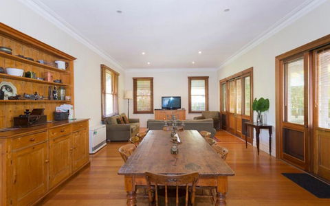 Abaleen House - Accommodation Nelson Bay 4
