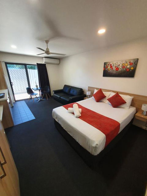 Abode37 Motel Emerald - Accommodation Nelson Bay 0