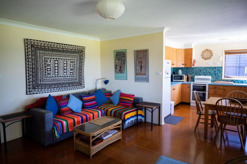 Absolute Beachfront Mollymook - Accommodation Nelson Bay 1