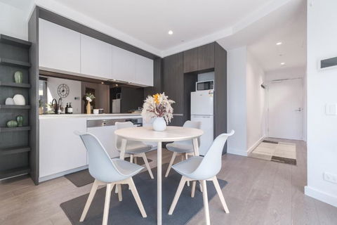 Absolute Luxury 1br Apt Mq Poolgym - Accommodation Nelson Bay 3