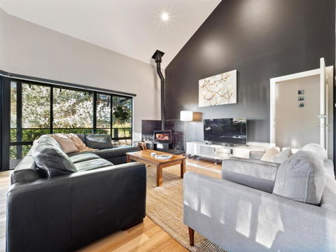 Abundance - Accommodation Nelson Bay 2
