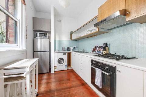 Acland Art Deco - Coastal Chic By St Kilda Beach - Accommodation Nelson Bay 2