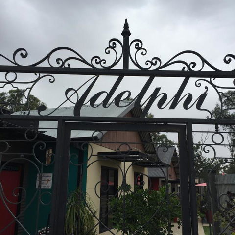 Adelphi Apartment 6 Riverview 2 BDRM Or 6A King Studio Riverview Both With Balconies - Accommodation Nelson Bay 1