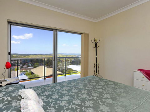 Adriana, 6/83-85 Ronald Avenue - Accommodation Nelson Bay 3