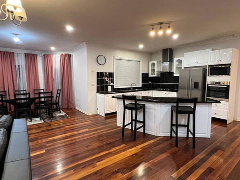 Affordable Getaways - Accommodation Nelson Bay 0
