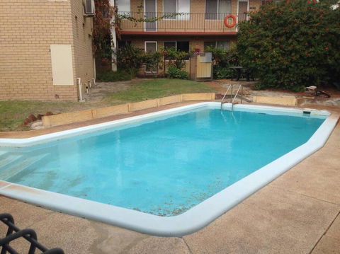 Affordable Inglewood Apartment+Pool - Accommodation Nelson Bay 2