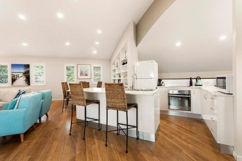 A Perfect Stay - Beach House At Tallows - Accommodation Nelson Bay 3