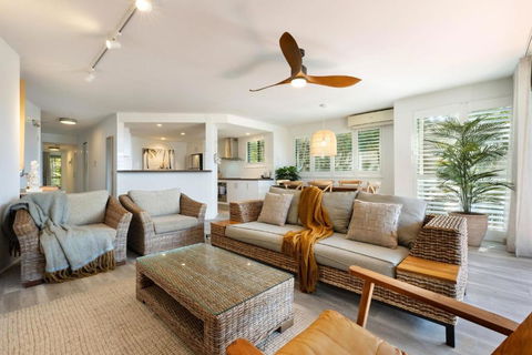 A Perfect Stay - Apartment 3 Surfside - Accommodation Nelson Bay 4