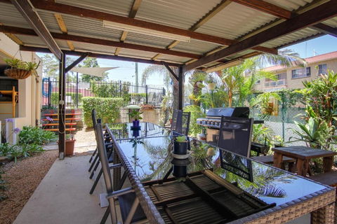 Albion Manor - Accommodation Nelson Bay 2