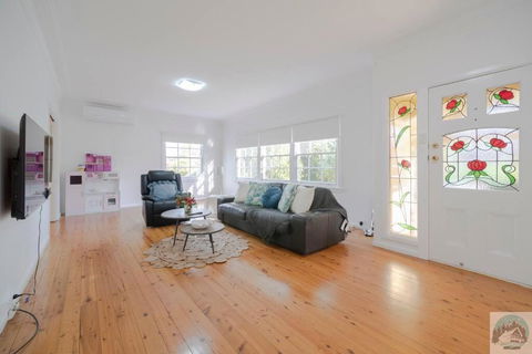 Aircabin - Beecroft - Sydney - 3 Bed Holiday House - Accommodation Nelson Bay 2