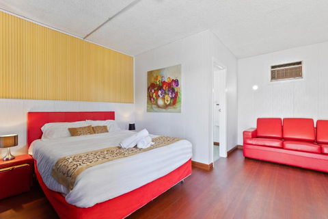 Albion Motel Finley - Accommodation Nelson Bay 1