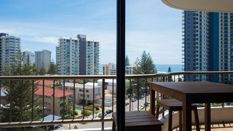 Alexander Holiday Apartments - Accommodation Nelson Bay 4