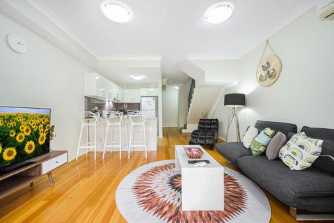 Alexandria To Sydney Central Sydney Park Shop - Accommodation Nelson Bay 0
