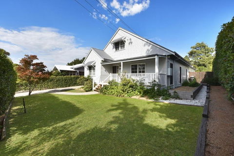 Alleura House - Accommodation Nelson Bay 0