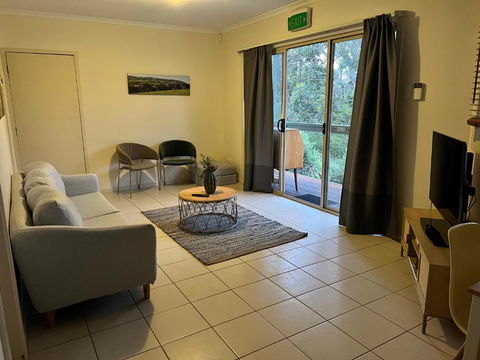 Allusion Farmstay And Vineyard Units - Accommodation Nelson Bay 4