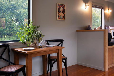 Alofi - Accommodation Nelson Bay 4