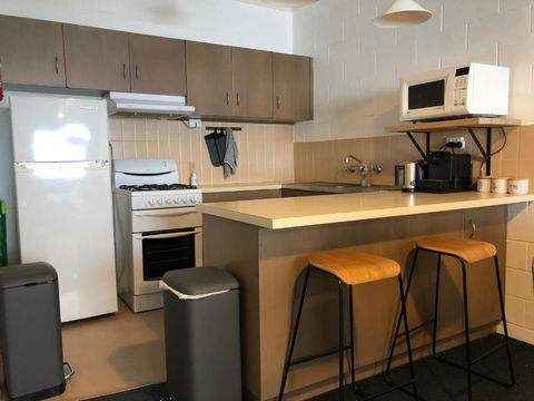 Alpine Cabin- Spa/Pool/Sauna - Accommodation Nelson Bay 4