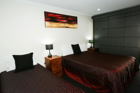 Amber Lodge Motel - Accommodation Nelson Bay 2