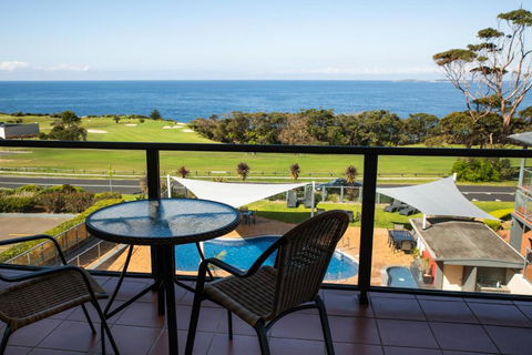 Amooran Oceanside Apartments And Motel - Accommodation Nelson Bay 0