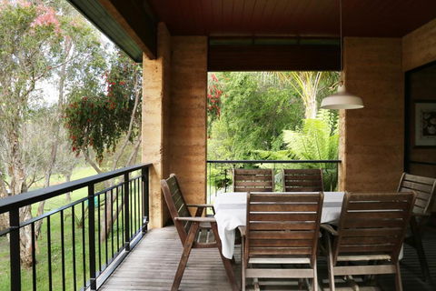 Anagama House & Studio - Accommodation Nelson Bay 4