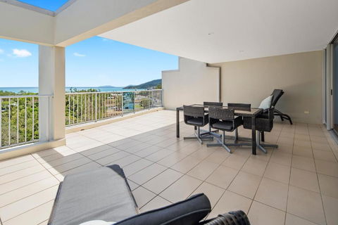 Airlie Beach Townhouse - Accommodation Nelson Bay 4