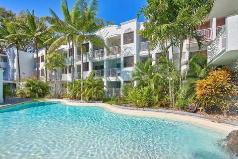 Alassio Beachfront Apartments Palm Cove - Accommodation Nelson Bay 0