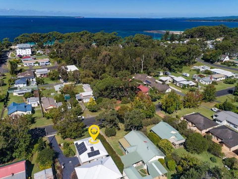 All Decked Out By Experience Jervis Bay - Accommodation Nelson Bay 4
