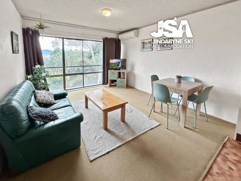 Alpine Mountain View Kirwan 10 - Accommodation Nelson Bay 1