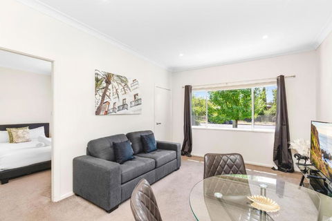Altus Wagga Apartments - Accommodation Nelson Bay 4