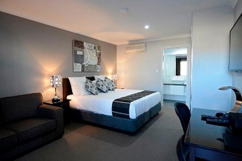 Astro Dish Motor Inn - Accommodation Nelson Bay 3